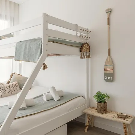 Consolacao Surf & Pool Terrace Apartment